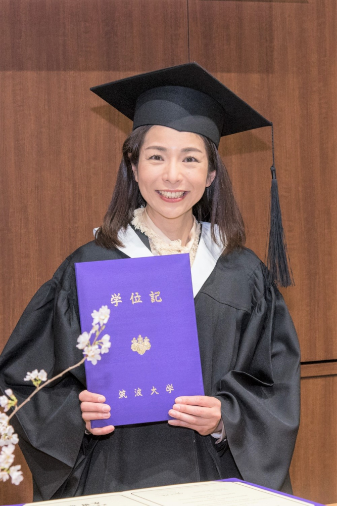 修了式にて。切磋琢磨する社会人の仲間が見つかるのも、大学院での貴重な宝。
